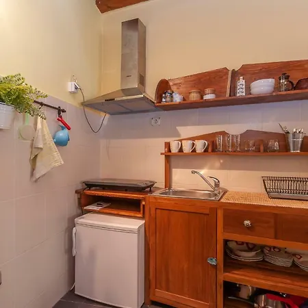 Buzza Apartment *