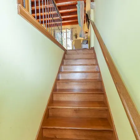 Apartment Buzza *